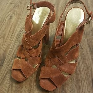 Jessica Simpson heels